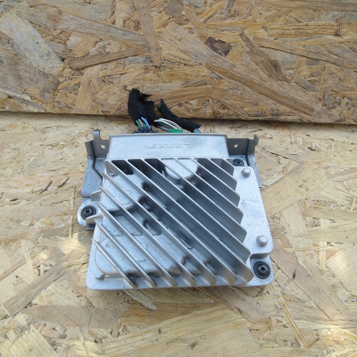 Amplificateur AUDIO BOSE RENAULT MEGANE IV