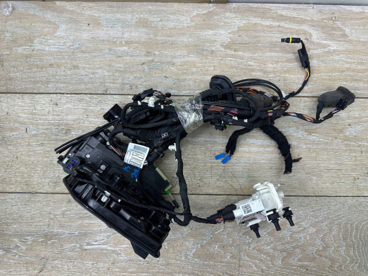 de la Serrure Portière przednich Wszystkie BMW X7 G07 7477699