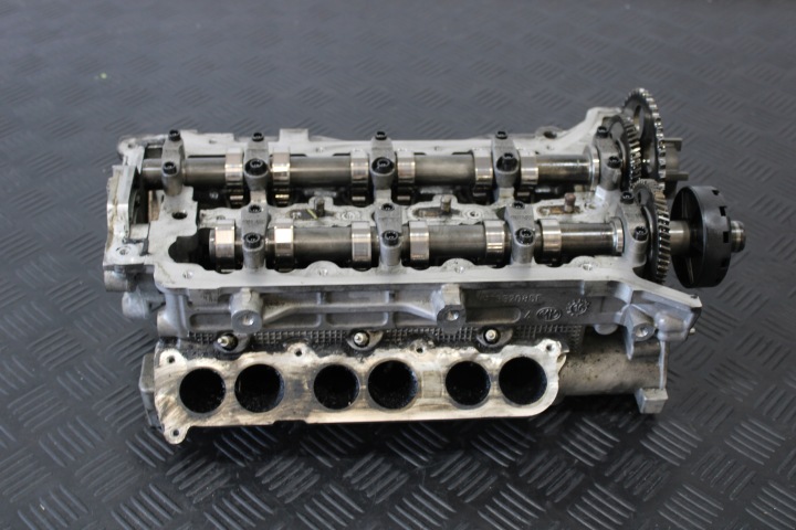 TESTATA Valvole ALBERI A CAMME 90352085F MASERATI GHIBLI M157