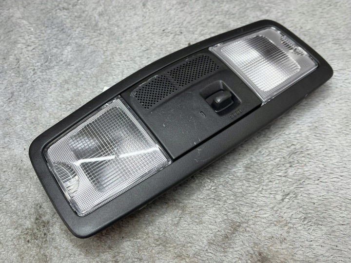 Panel Plafonnier toit Mitsubishi Outlander 8401A162XA