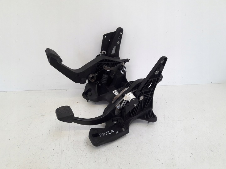 pedale kpl 39023892 Opel Astra K