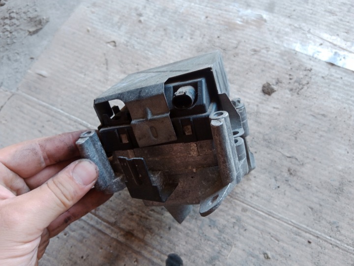 heater of water MERCEDES W210 3.0 TD 6111500204