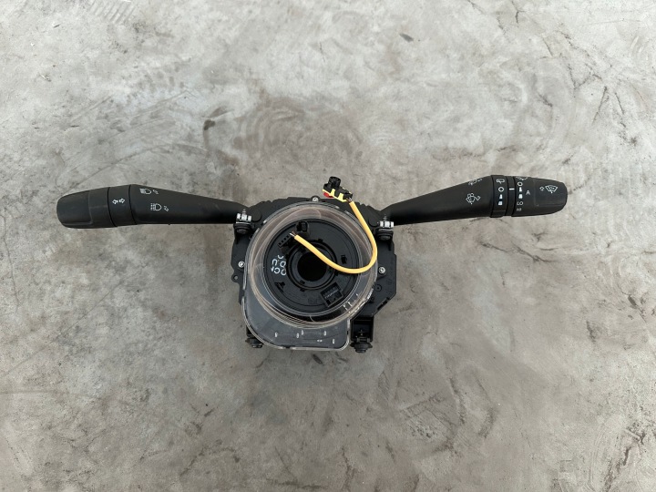 JEEP RENEGADE LIFT Commodo essuie glace Anneau Airbag volant Commodo phares
