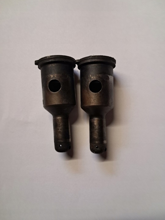 KOMORA WSTEPNA MERCEDES W124 W201 2,0D 2,5D 6010101752