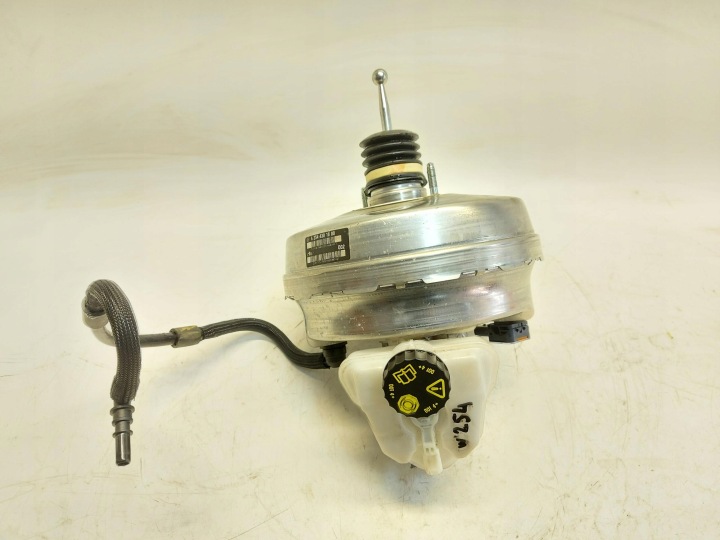 Mercedes W254 GLC 220d servo kočnice pumpa A2544301800
