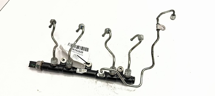 Kraftstoffverteiler Einspritzleiste 8201257368 RENAULT MASTER III L2H2