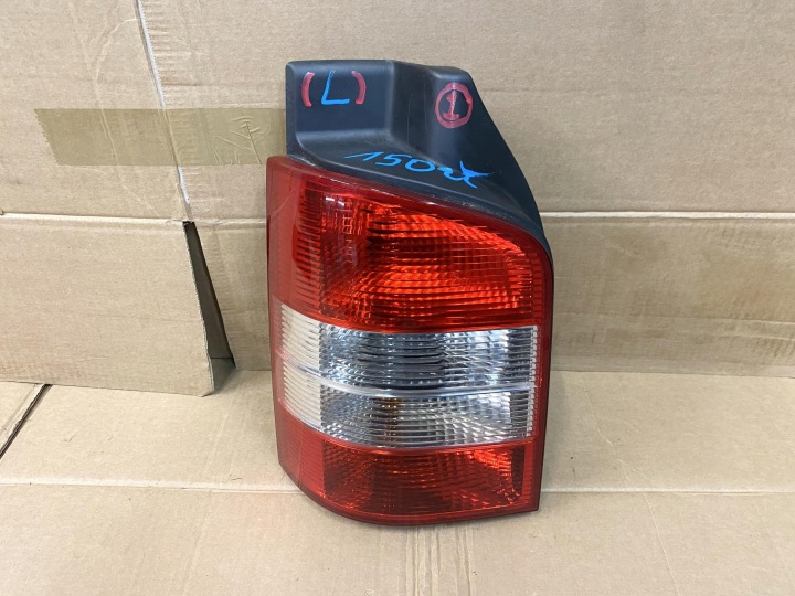 VW TRANSPORTER T5 03- light rear left DO WERSJI Z trunk door originál