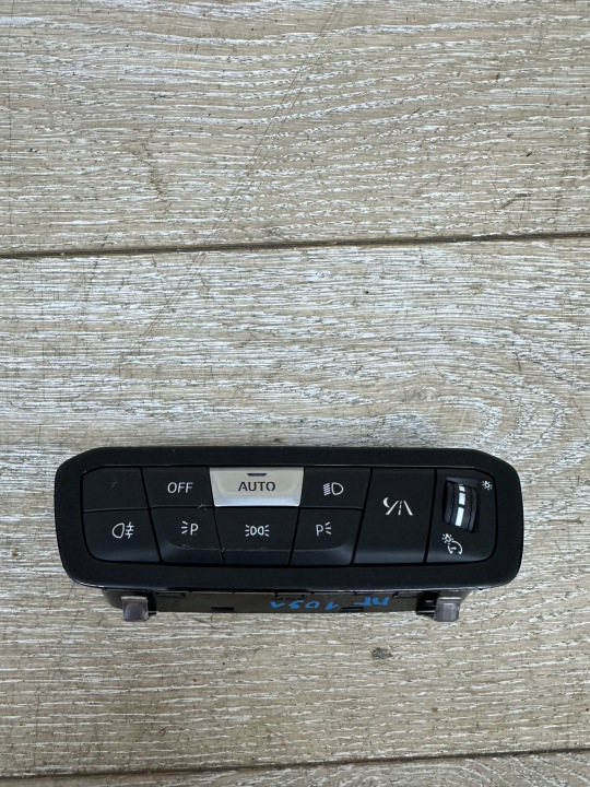 BMW 8 G14 G16 G16 přepínač světel EUROPA NIGHT VISION 9461124