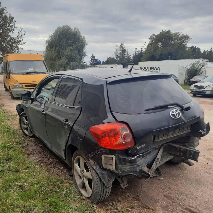 Toyota Auris Vaakumpumba pidurisüsteem 2007 2.0L 7