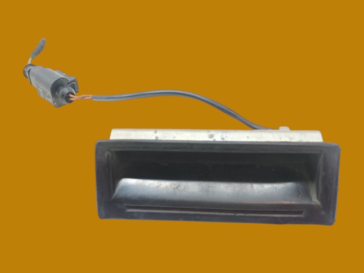 switch bonnet boot 1J0827566D Volkswagen Golf IV (1997-2004)