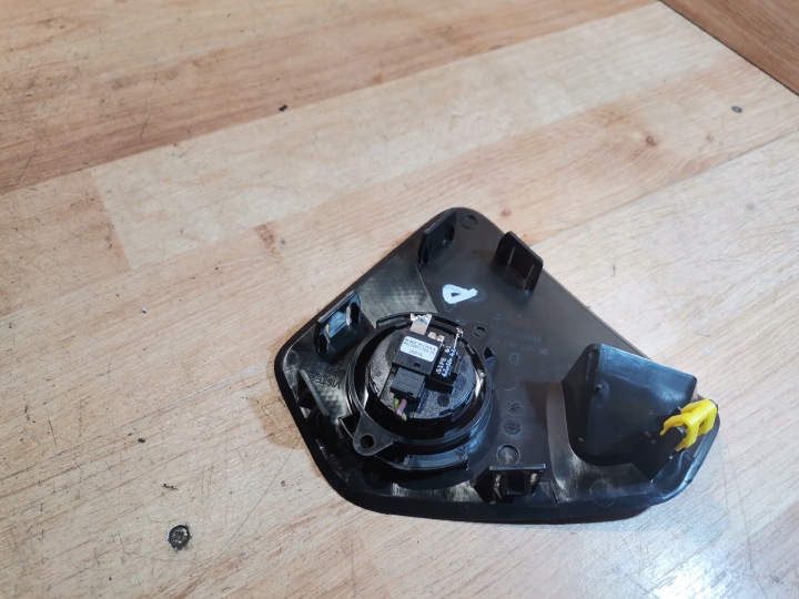 speaker WYSOKOTONOWY right CITROEN C4 CACTUS 14- 90220017304-05