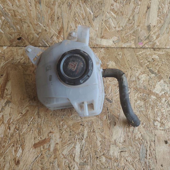 Ausdehnungsbehälter Skoda Fabia Mk4 (6VA) 2Q0121407D