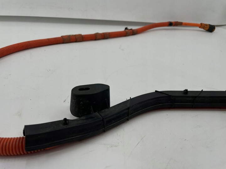 BMW 3 F30 F35 F31 2018 High voltage cable 14