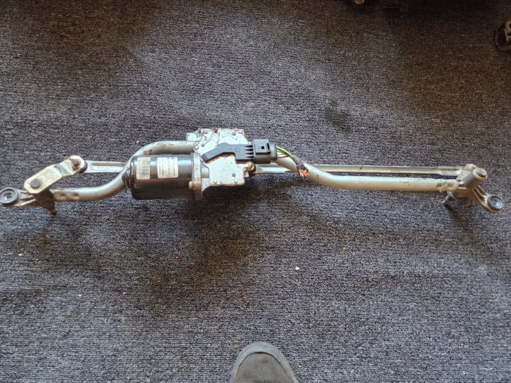 mehanizam brisača prednji dio Z SILNICZKIEM VW T5 7E1955113B 7E1955023A