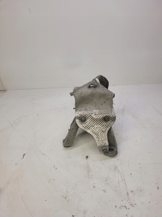 engine mount right AUDI A4 B8 A5 Q5 8K0199308EE