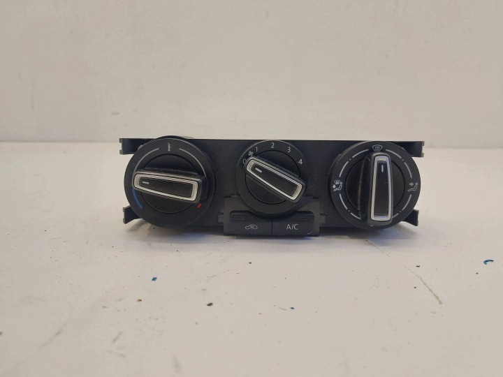 VW POLO V 6C PANEL of the air conditioning air conditioning devices 6C0820045A