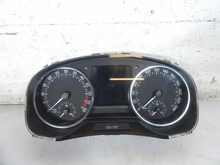 SKODA RAPID 1.4TDI dials 5JA 920 741