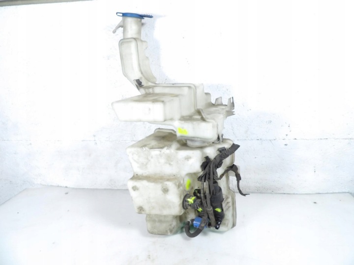 VW PASSAT B6 nadrzka ostrekovacov 3C0955453E