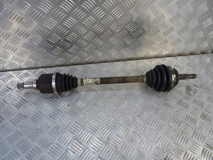 PEUGEOT 2008 Semiasse sinistra 9677209780 1.2 VTI