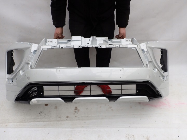MITSUBISHI ECLIPSE CROSS LIFT 20- Stoßstange vorne PDC
