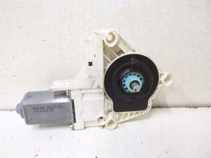 mini motor of the window front left Audi A4 B8 8K0959801A