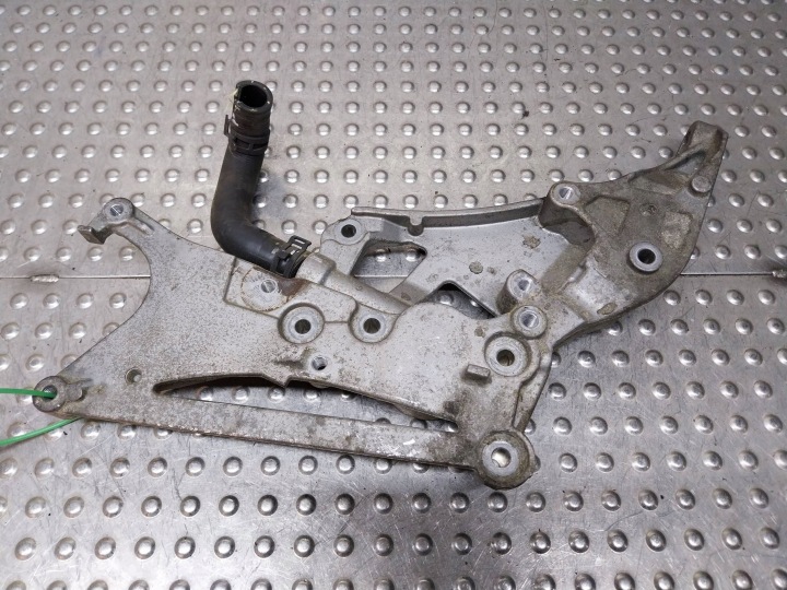 holder engine mount VW POLO V 6C IBIZA IV FABIA III A1 8X 1.4 TDI CUS CVT