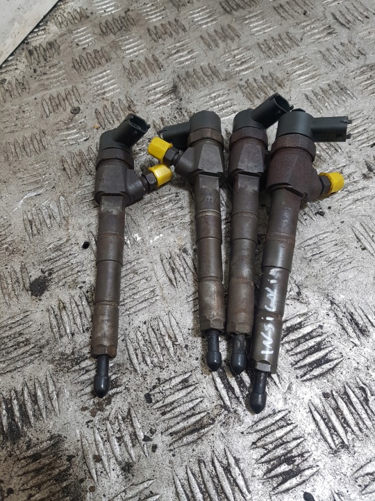 Einspritzdüse Einspritzdüse KOMPLET OPEL INSIGNIA 0445110327