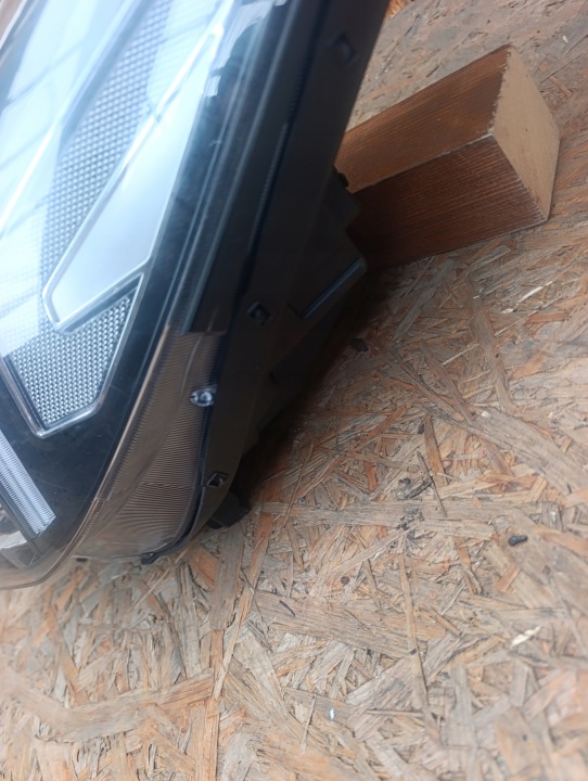 HYUNDAI TUSCON III LIFT 2018- NEEDLES! 5