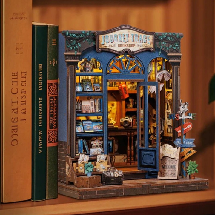 Book nook DIY CuteBee Книгарня Дорожня LED 241 ел. — фото 4