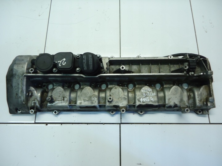 MERCEDES E W211 3.2CDI 3.2 CDI COPERCHIO PUNTERIE A6480160105