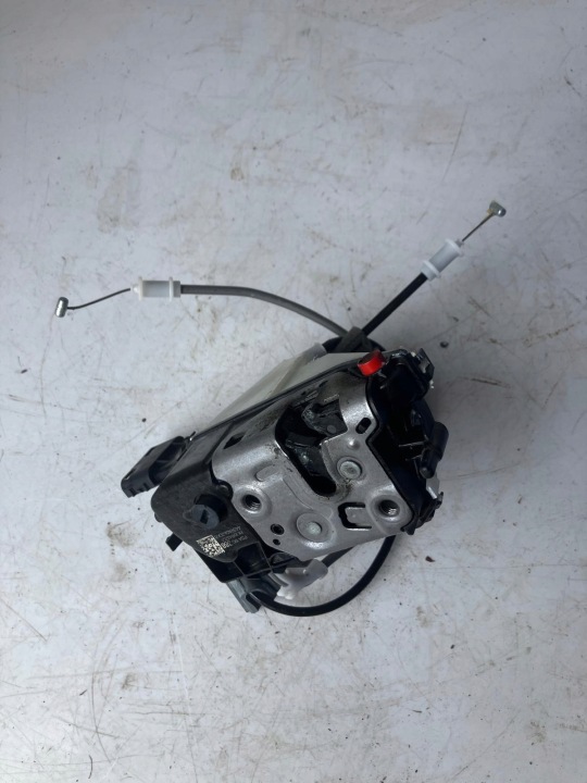 de la Serrure Portière Droite Arrière CITROEN C4 CACTUS PSA190388