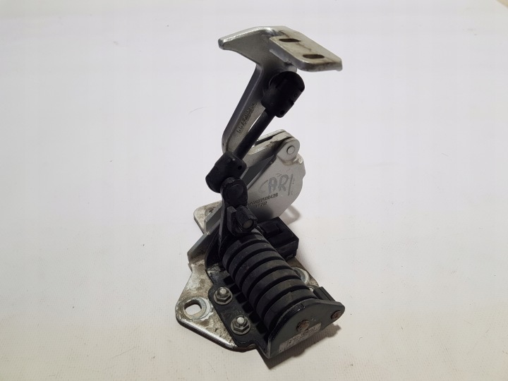 MERCEDES W207 C207 Cerniera Destra posteriore del cofano PORTELLONE COFANO POSTERIORE tetto A2077500428