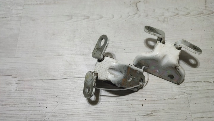 KIA Rio IV 18r Arrière Bouche buse Gauche Charnières Portière