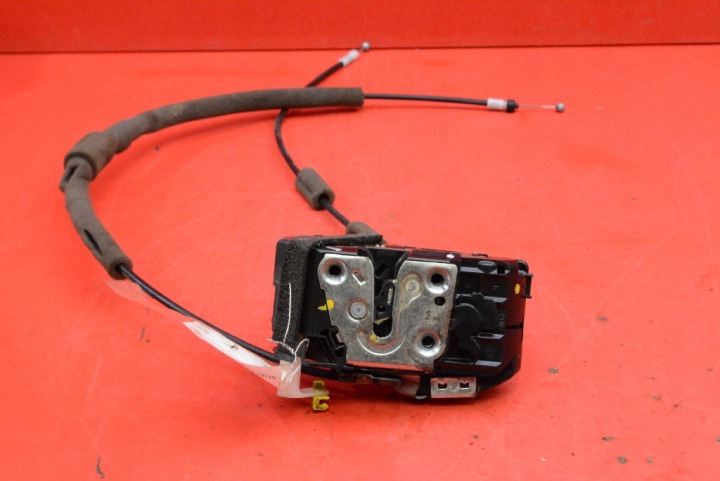 Schloß Tür links vorne vorne EU NISSAN PULSAR C13 5D HB 14-18