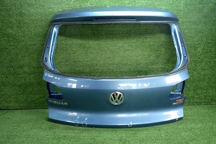 VW TIGUAN und 08-16 heckklappe heck