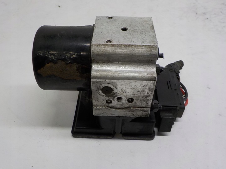 RENAULT TRAFIC II pump ABS 8200511146 93857506 15052203 15113903E 15052203