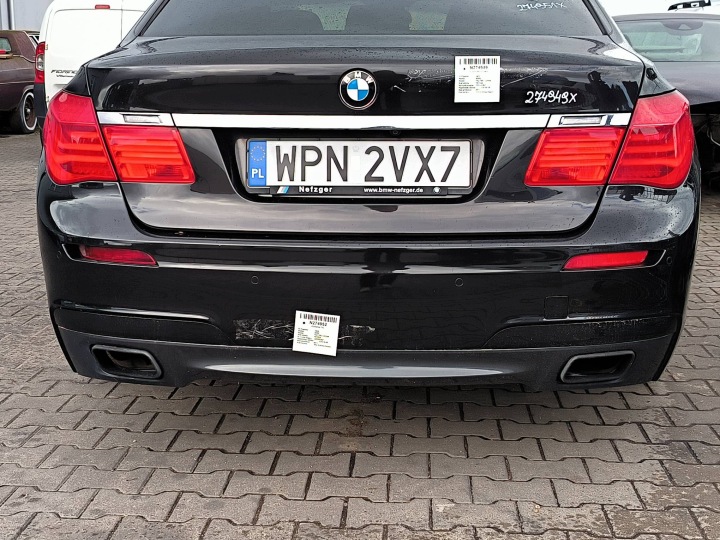 Stoßstange heck PDC X02 (CITRINSCHWARZ) BMW F02 750Li xDrive
