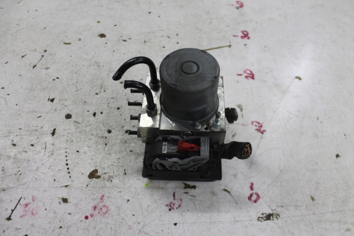 HAUPTBREMSZYLINDER BREMSPUMPE ABS 8E0910517H SEAT EXEO 2.0 TDI 08-13