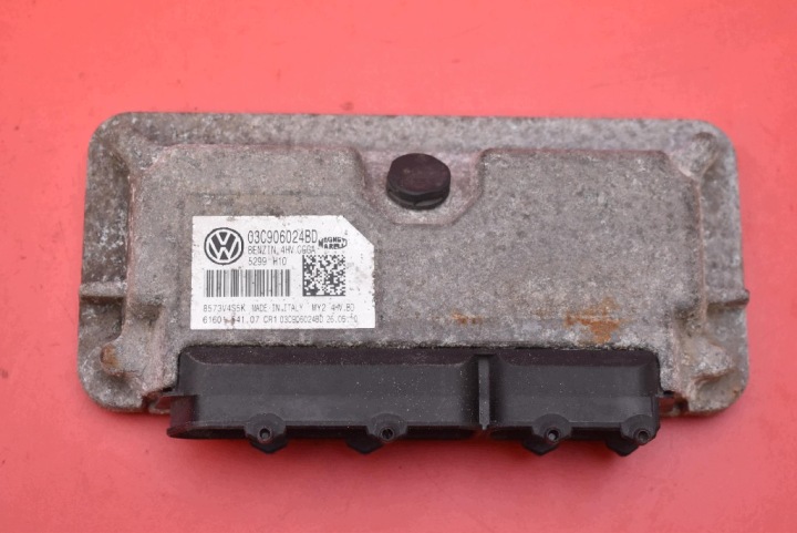 control unit computer of the engine 03C906024BD VW GOLF 6 VI 1.4 16V 80 KM 08-15