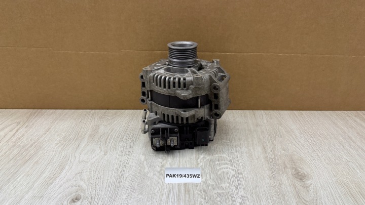Alternateur VW GOLF 8 VIII AUDI A5 E-TRON SEAT 06M903030A PAK19/435WZ