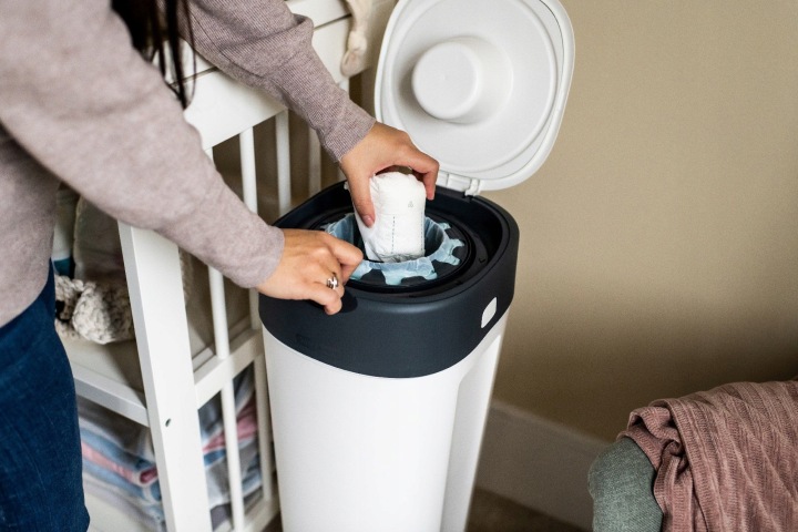 Кошик для підгузків Tommee Tippee XL Twist & Click Sangenic білий + 1 вкладиш — фото 12