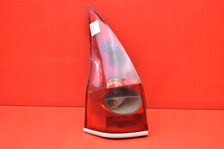 Licht links heck hinten 8200142684 RENAULT MEGANE 2 II KOMBI 02-06