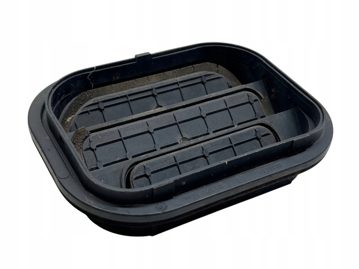 OPEL ASTRA H III grid WENTYLACYJNA boot rear part 90569661 KOMBI