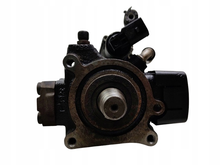 injection pump VW PASSAT B7 GOLF VI TOURAN and POLO V 1.6 TDI CAY 03L130755H