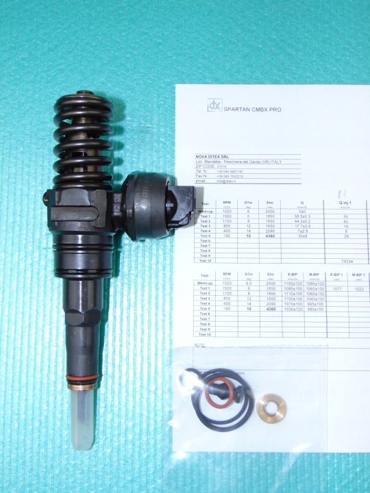 trisky 1,9TDI 105km 038130073AQ 0414720213 + Uszczelki