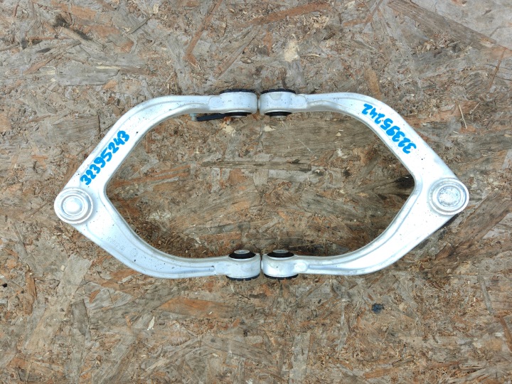 Querlenker vorne vorne rechts oben VOLVO XC60 XC 60 2 II LIFT XC90 32395243