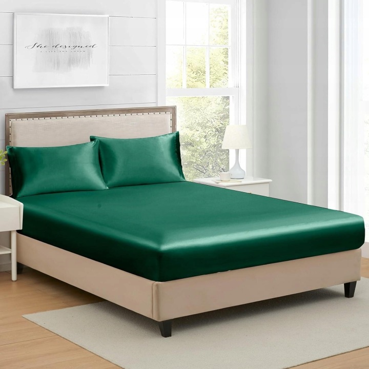 Saténové Prostěradlo s gumou na matrace 25-30 cm Zelené 180 x 200 cm