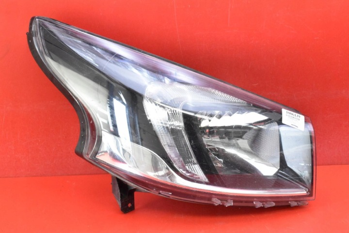 REFLEKTOR rechts Licht vorne UK OPEL VIVARO 3 III 14-19
