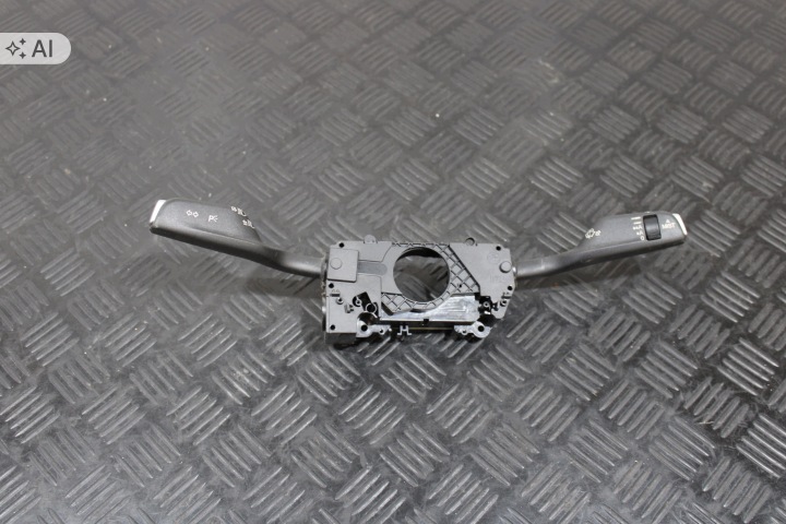 control of wipers of indicators 01561251910 ALFA ROMEO GIULIA 2.2D