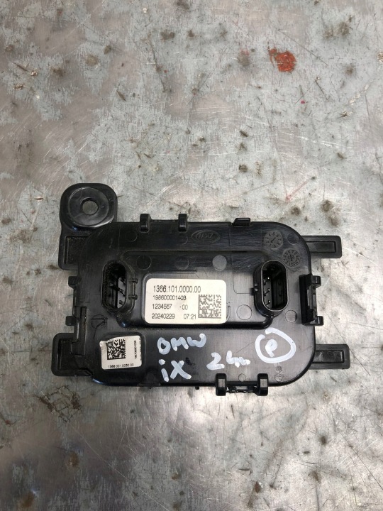 RADAR érzékelő SENSOR BMW iX 13660010110